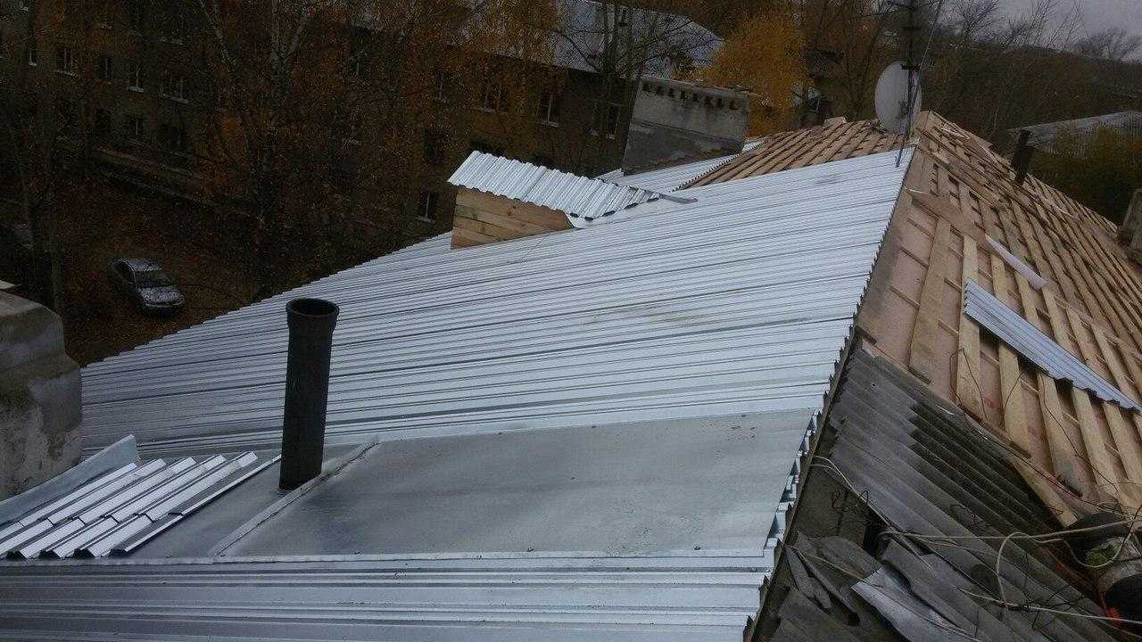 Как снять шифер с крыши быстро и без проблем