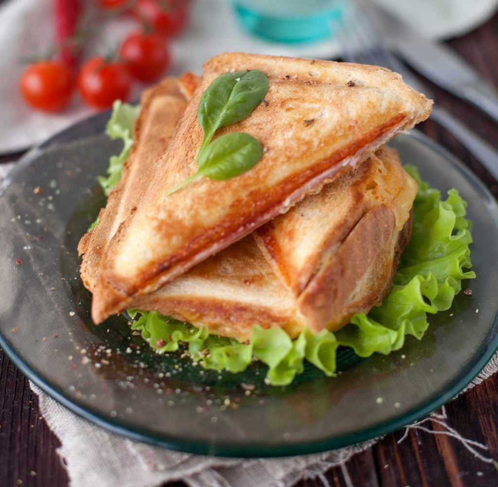 Бутерброды на праздничный стол: топ простых и вкусных рецептов
