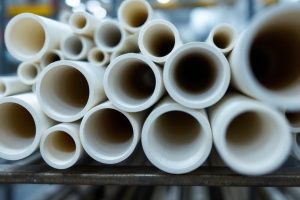 Полиэтиленовые круги: выбор, применение, обработка