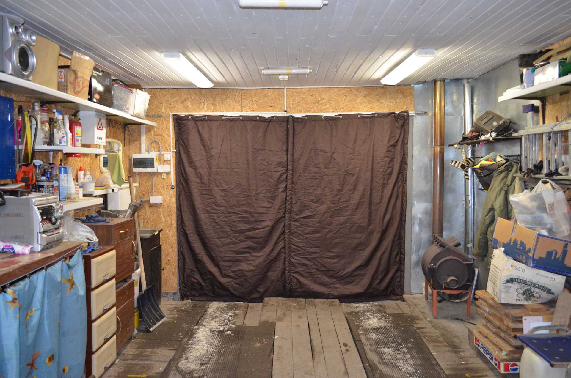 Как крепить штору в гараже - инженер пто