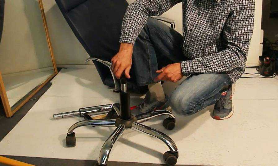 Колесики для кресла: силиконовые, полиуретановые и резиновые как снять, разобрать и починить колеса с кресла выбираем набор колесиков: прорезиненные и прочие варианты