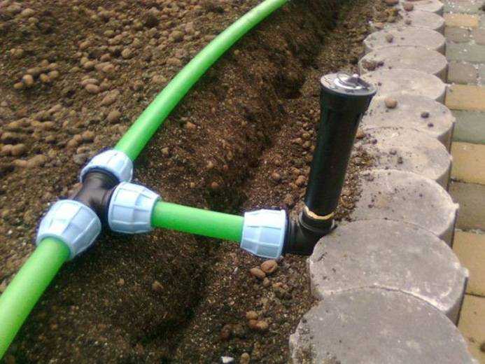 Как подобрать оптимальный диаметр труб для полива / водопроводные / предназначение труб / публикации / санитарно-технические работы