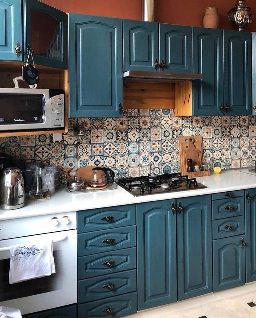 Как перекрасить кухонный гарнитур своими руками и какой краской это сделать | дизайн и фото