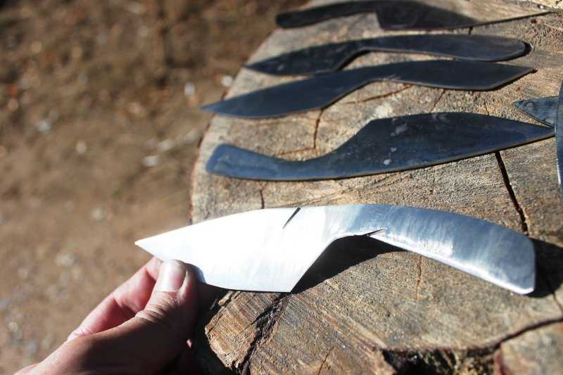 Ножи из бумаги чертежи. как сделать нож керамбит из бумаги, картона, своими руками: поэтапная инструкция, фото